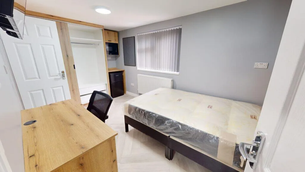 5 bedroom house for rent