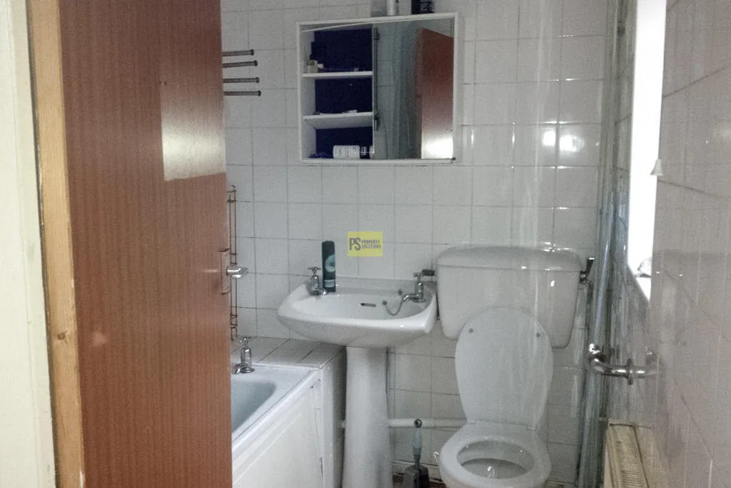 4 bedroom terraced house for rent
