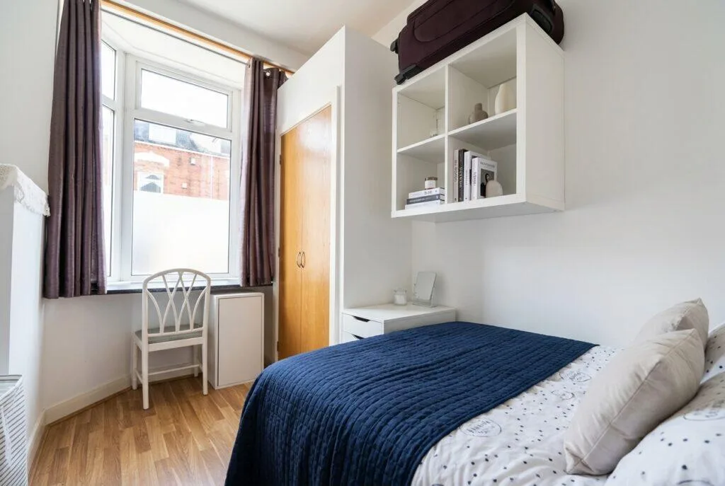5 bedroom terraced house for rent