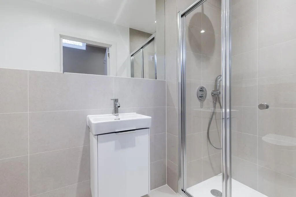 Ground floor studio flat for rent