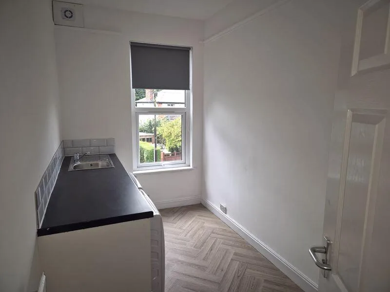 5 bedroom house for rent