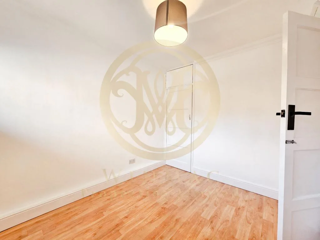 2 bedroom maisonette for rent