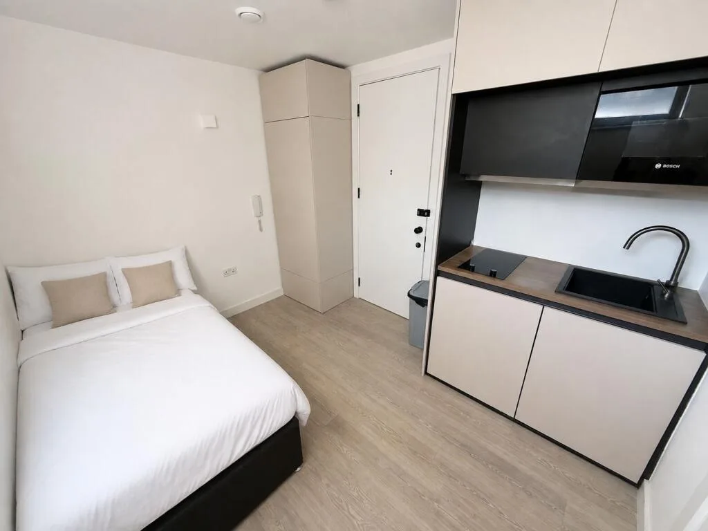 Studio flat for rent