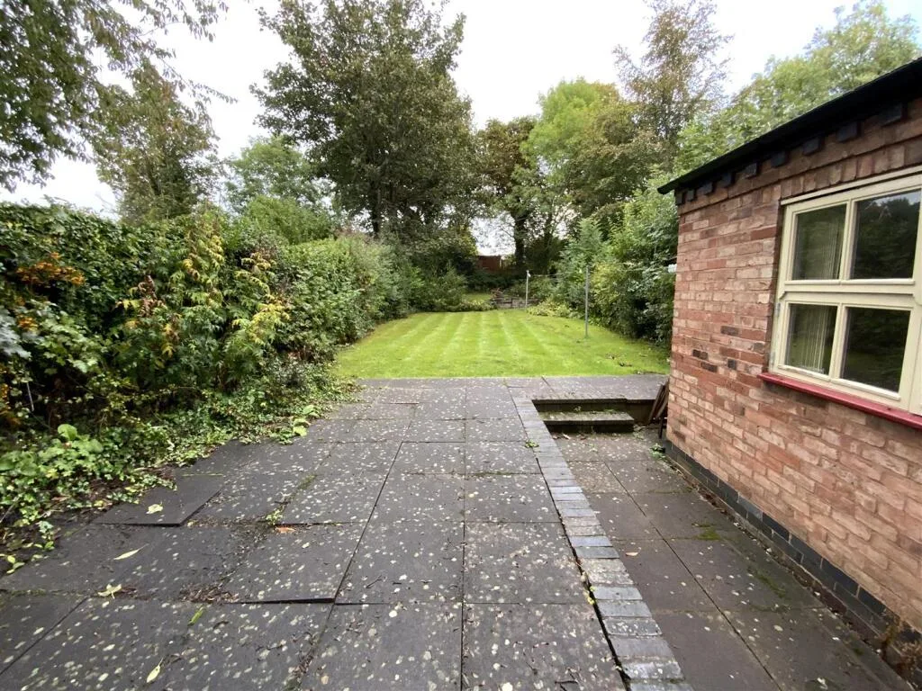 1 bedroom ground floor flat for rent