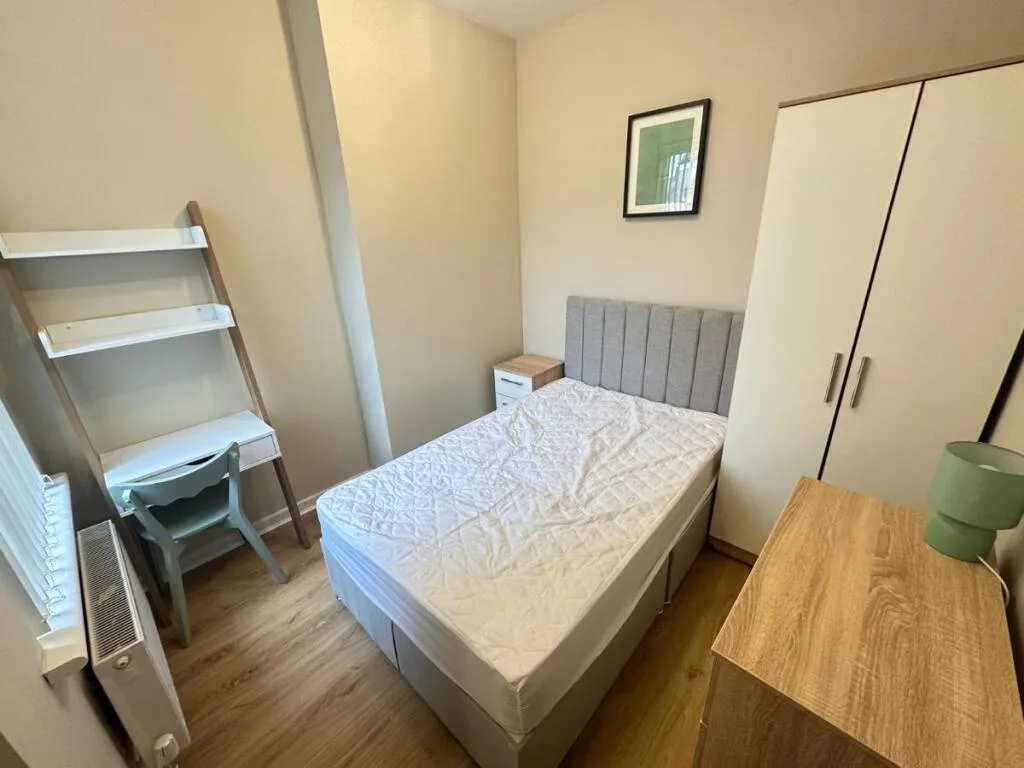 4 bedroom terraced house for rent
