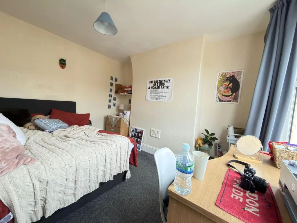 4 bedroom terraced house for rent