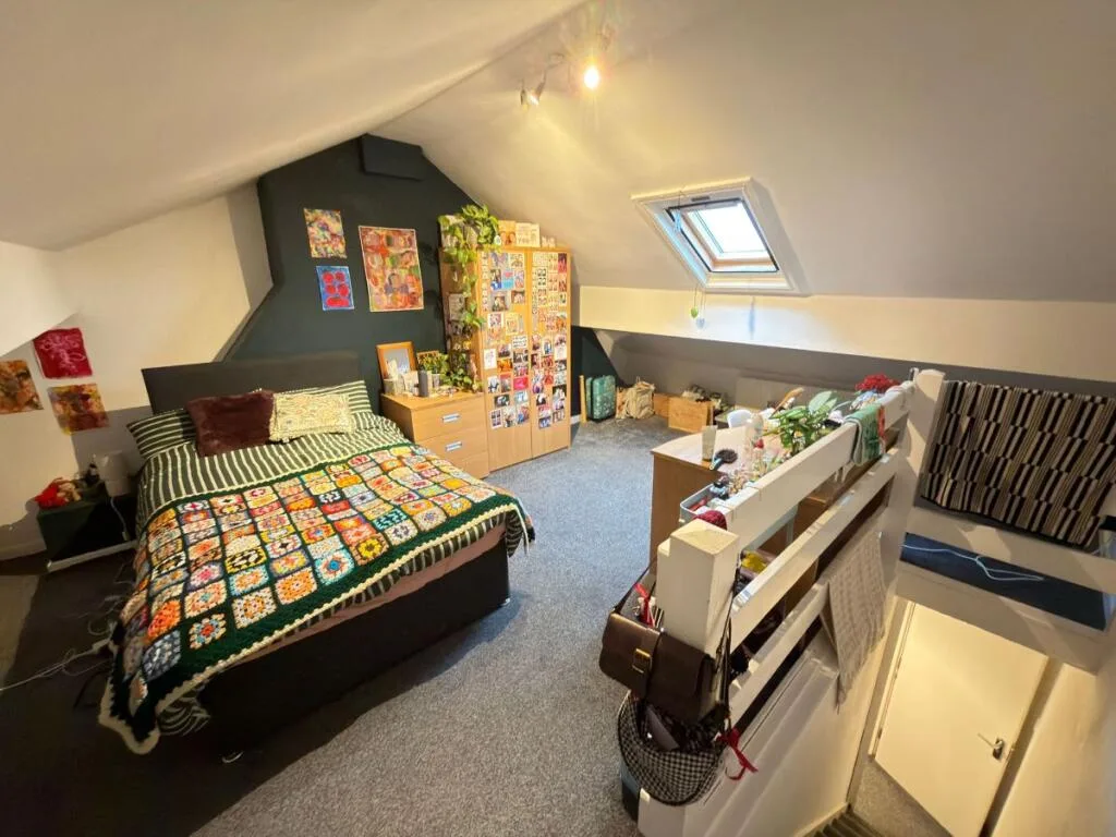4 bedroom terraced house for rent