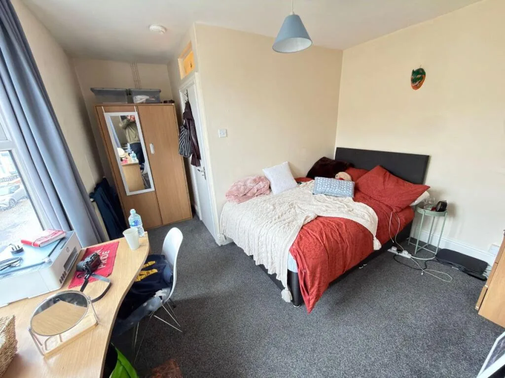 4 bedroom terraced house for rent