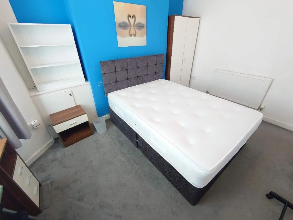 4 bedroom terraced house for rent