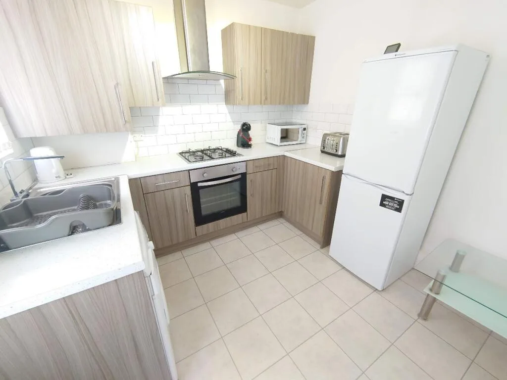 4 bedroom terraced house for rent