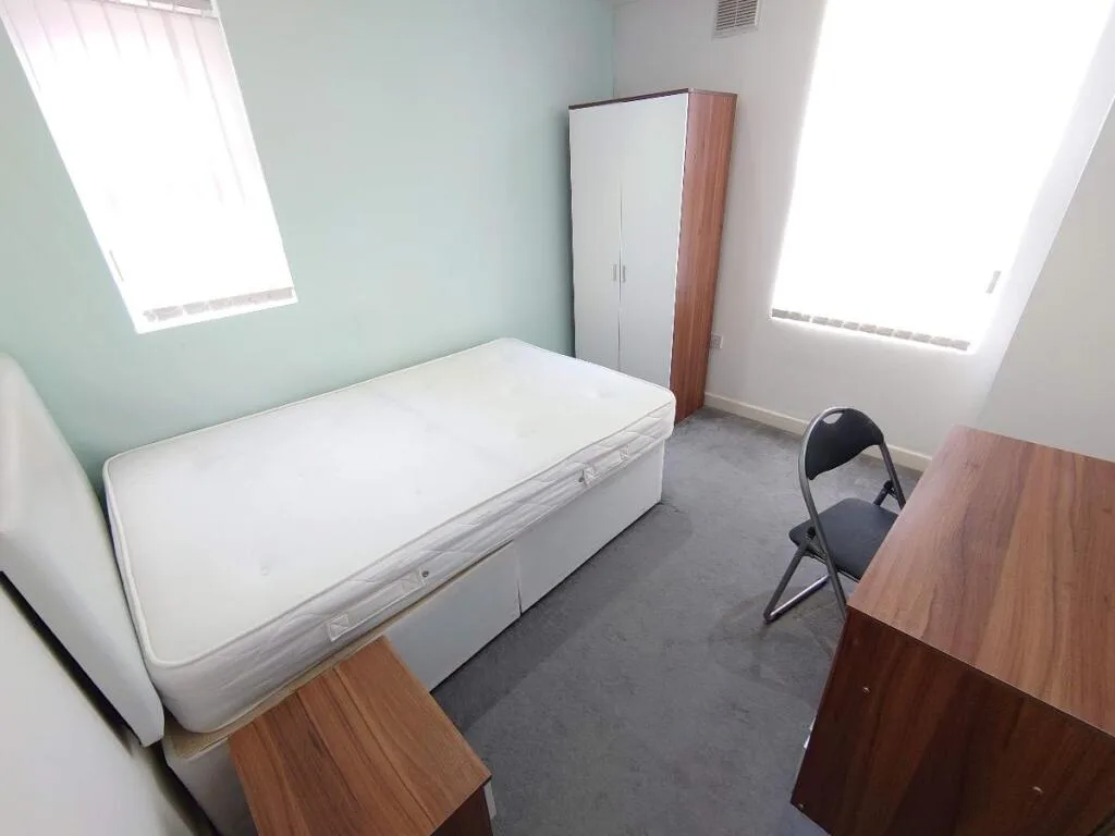 4 bedroom terraced house for rent