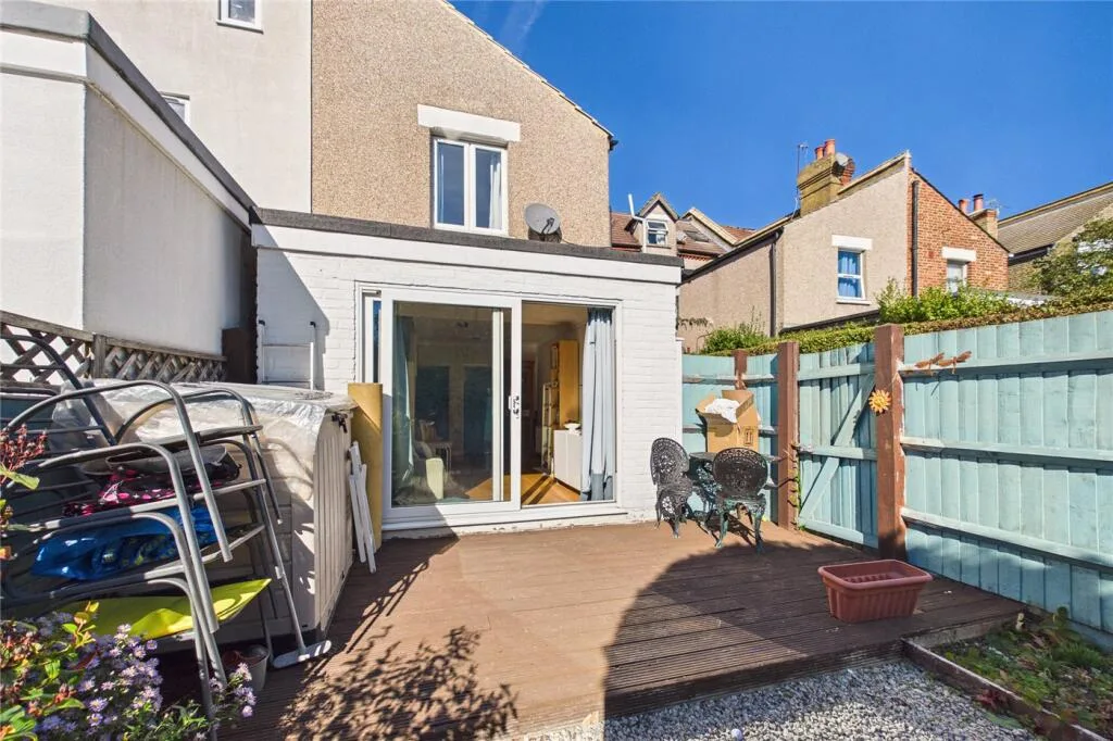 2 bedroom terraced house for rent