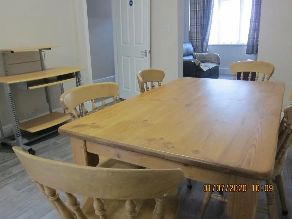 2 bedroom terraced house for rent
