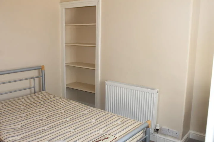 2 bedroom terraced house for rent