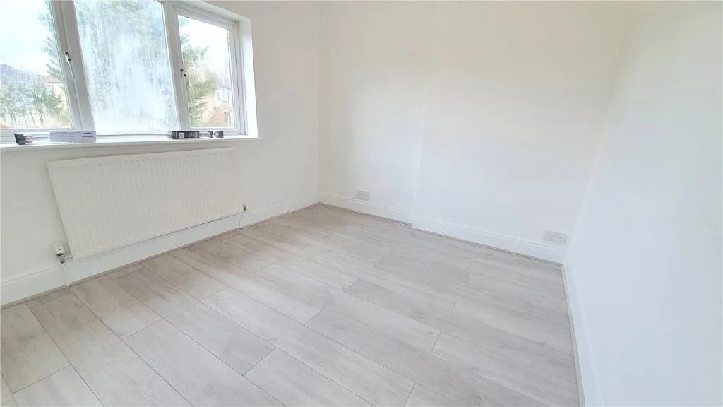 1 bedroom maisonette for rent