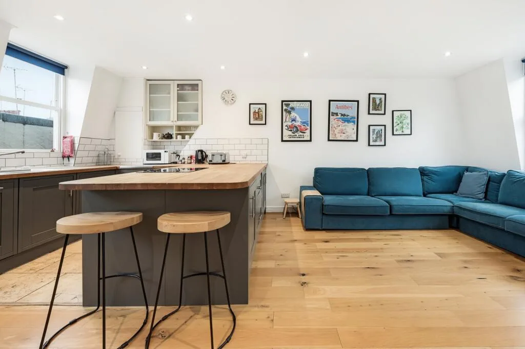 2 bedroom duplex for rent