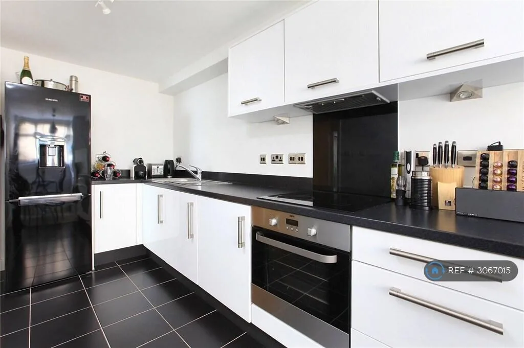 3 bedroom flat for rent