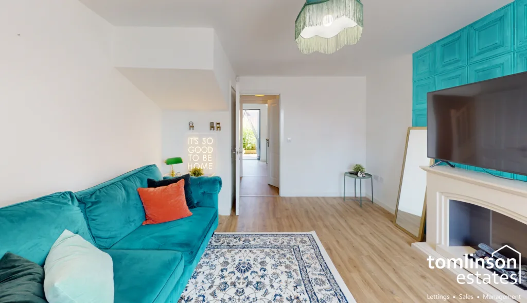 2 bedroom semi-detached house for rent