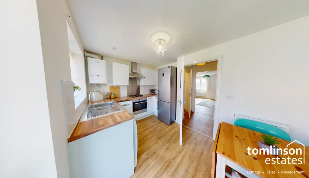 2 bedroom semi-detached house for rent