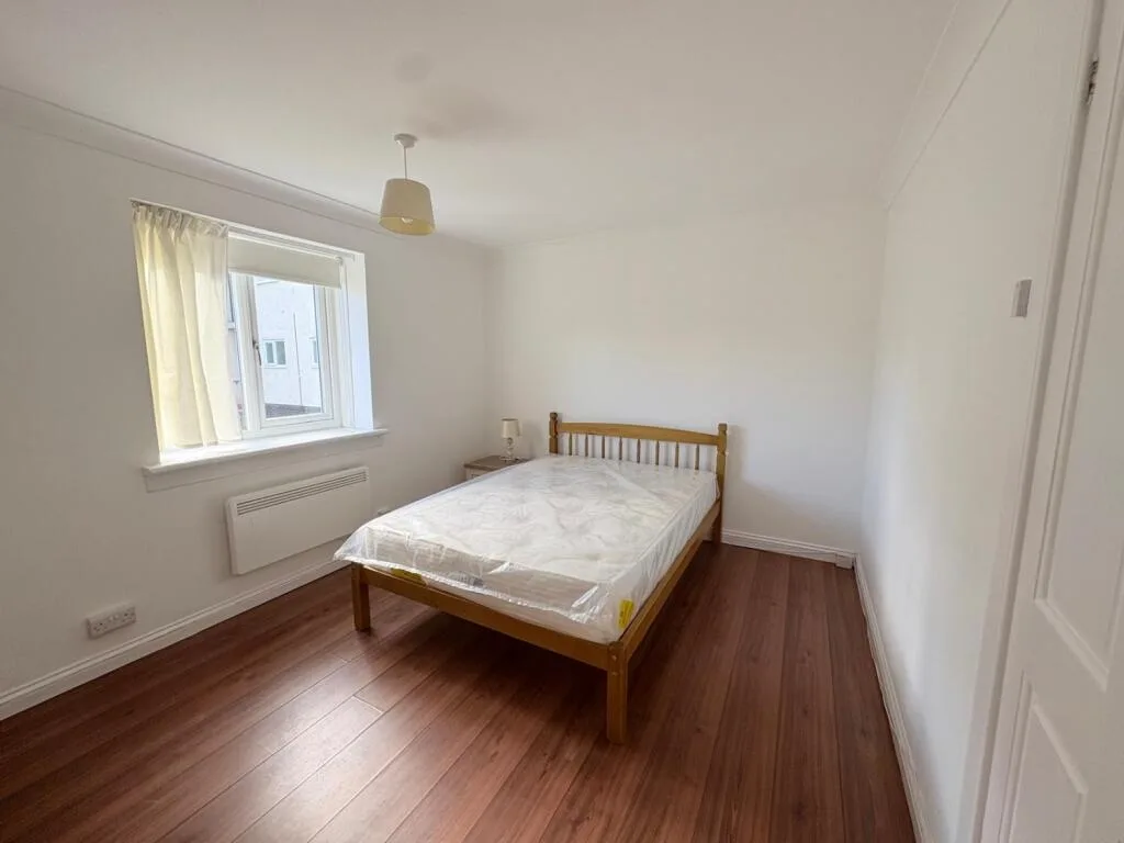 2 bedroom ground floor flat for rent