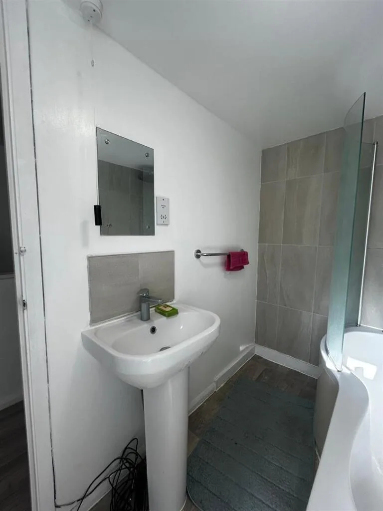 2 bedroom terraced house for rent