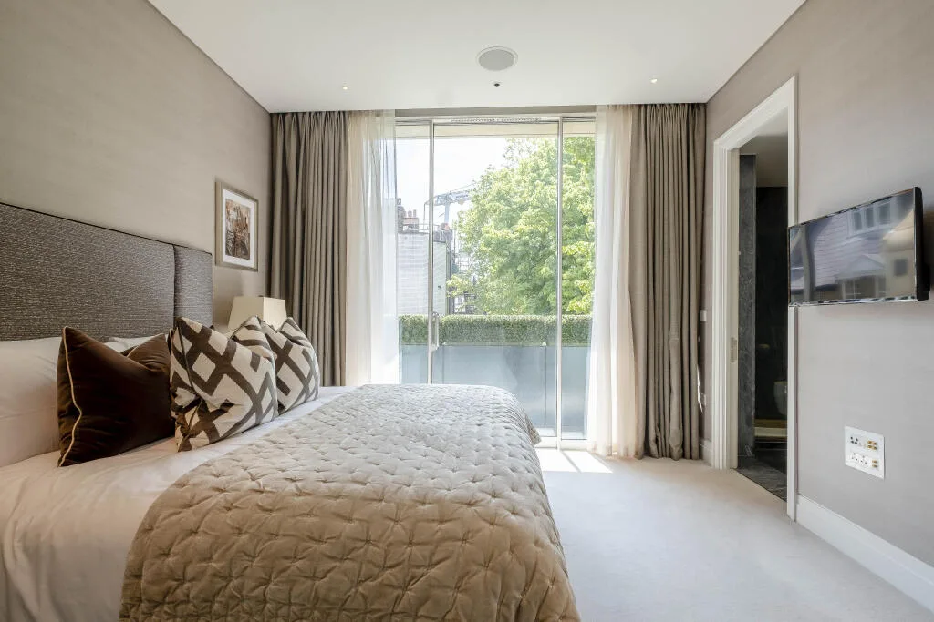 3 bedroom maisonette for rent