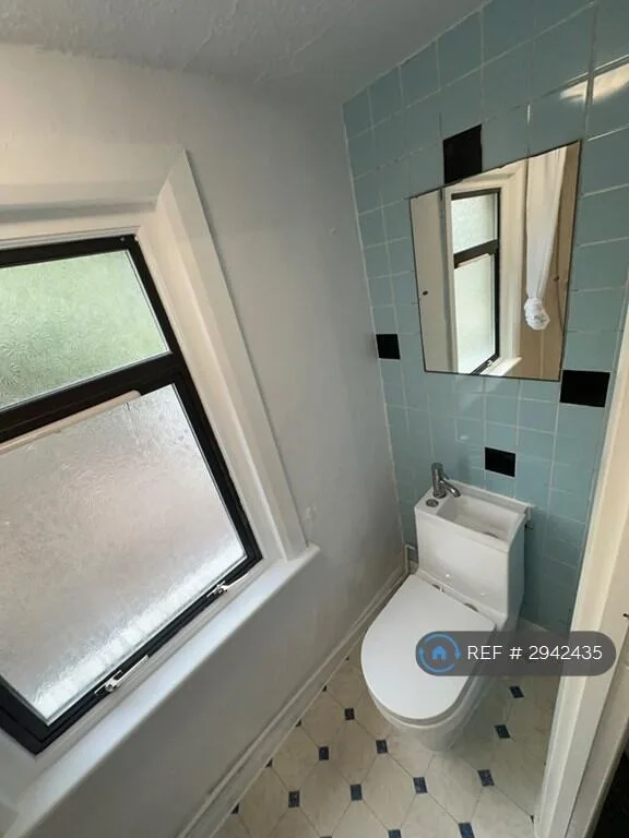 4 bedroom terraced house for rent