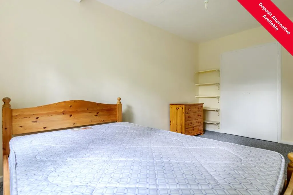 3 bedroom end of terrace house for rent