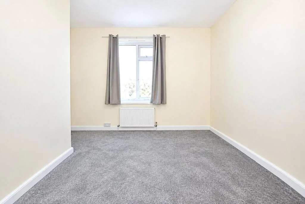 2 bedroom house for rent