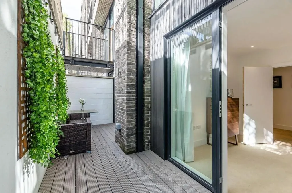 2 bedroom flat for rent
