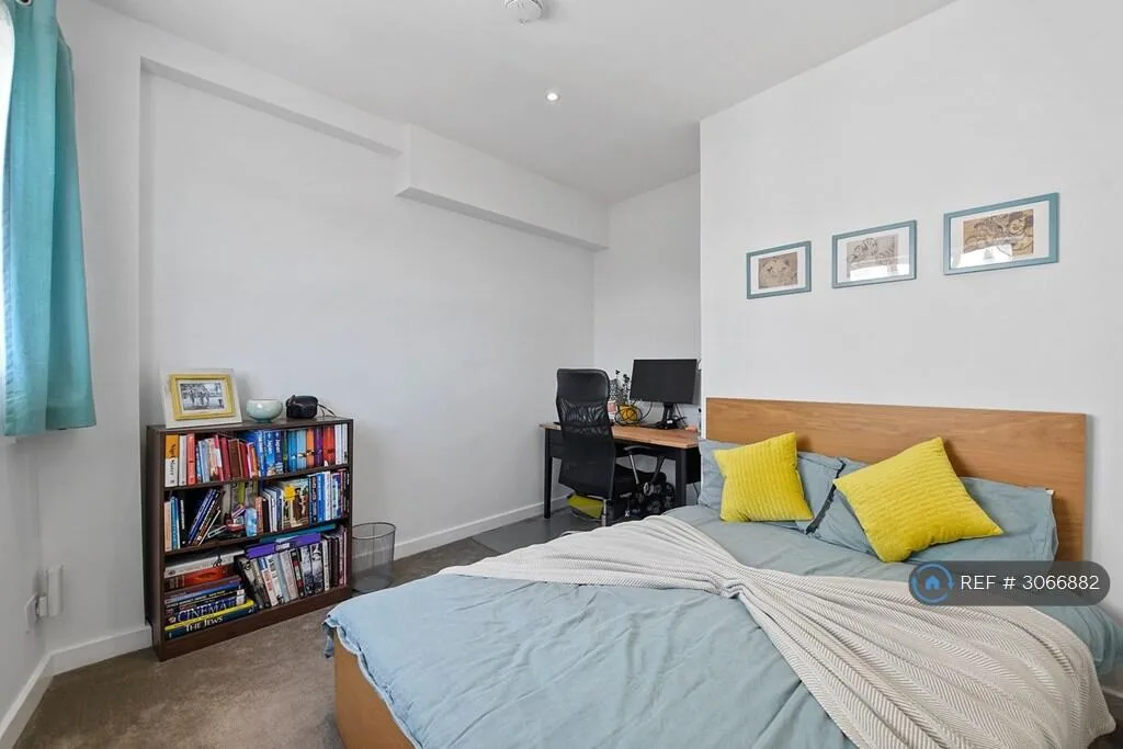 2 bedroom maisonette for rent
