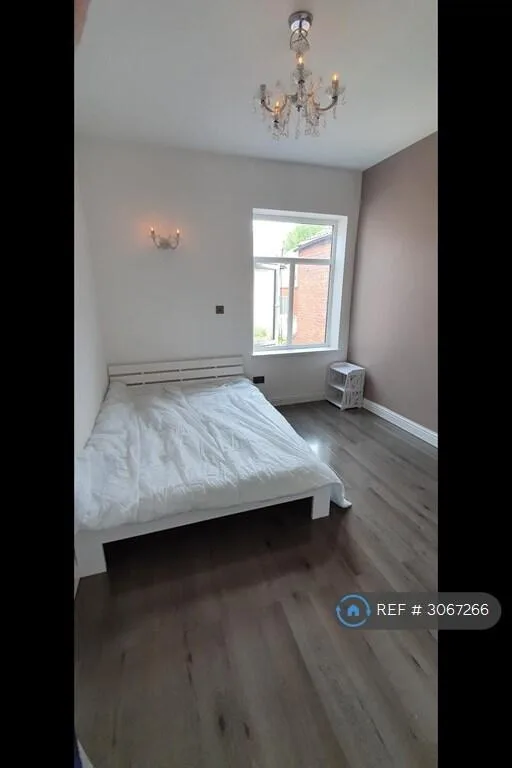 4 bedroom terraced house for rent