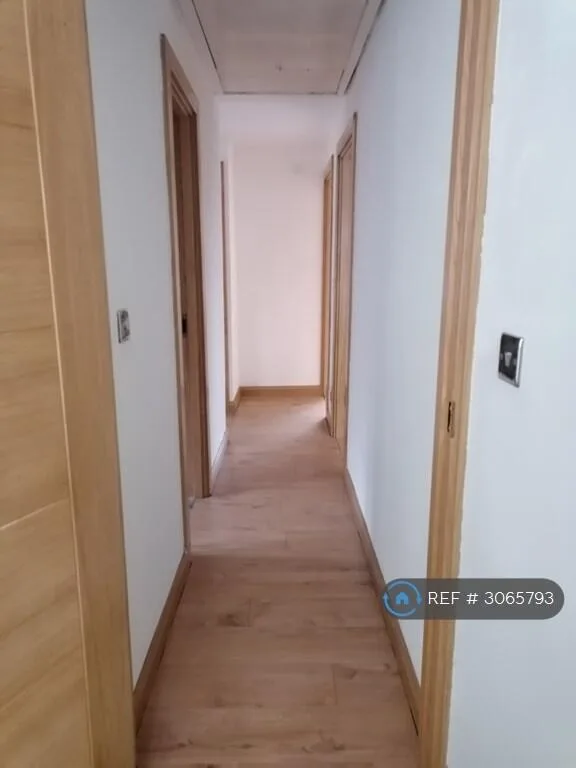 4 bedroom detached house for rent
