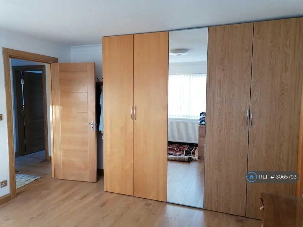 4 bedroom detached house for rent