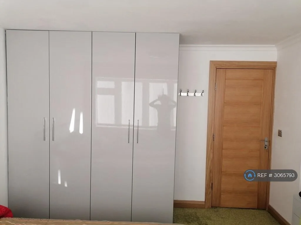 4 bedroom detached house for rent