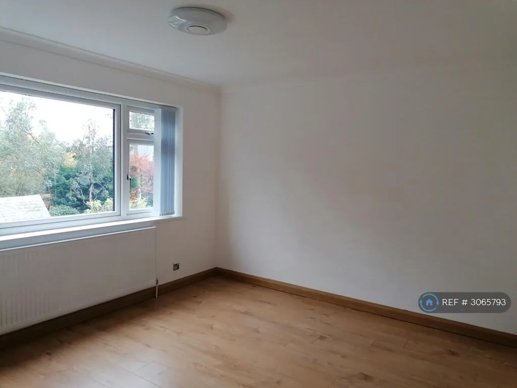 4 bedroom detached house for rent