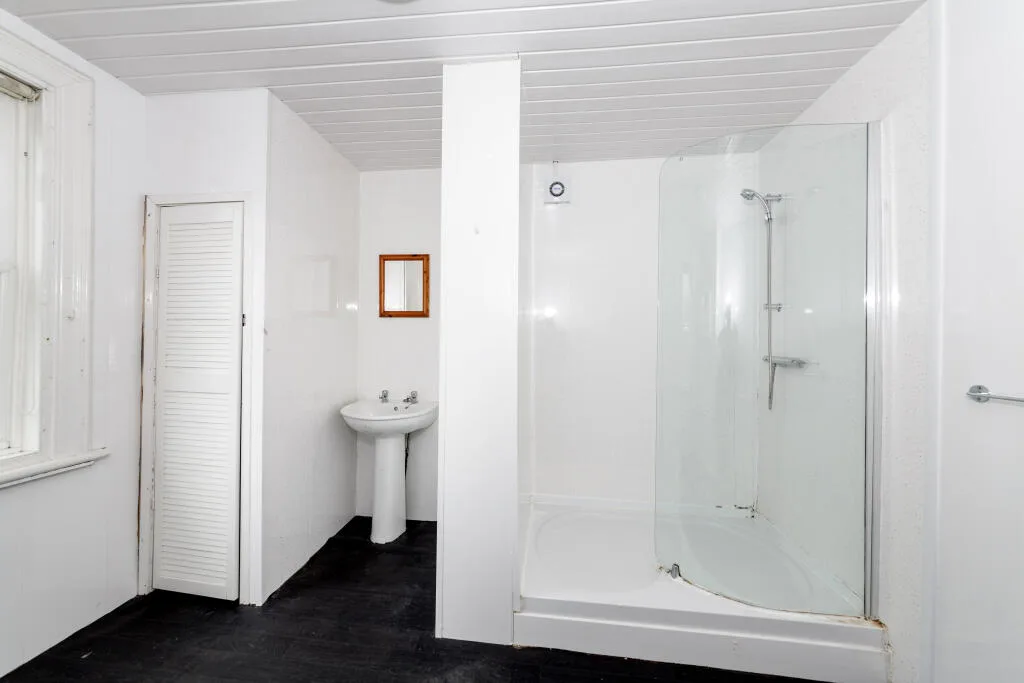 5 bedroom house for rent