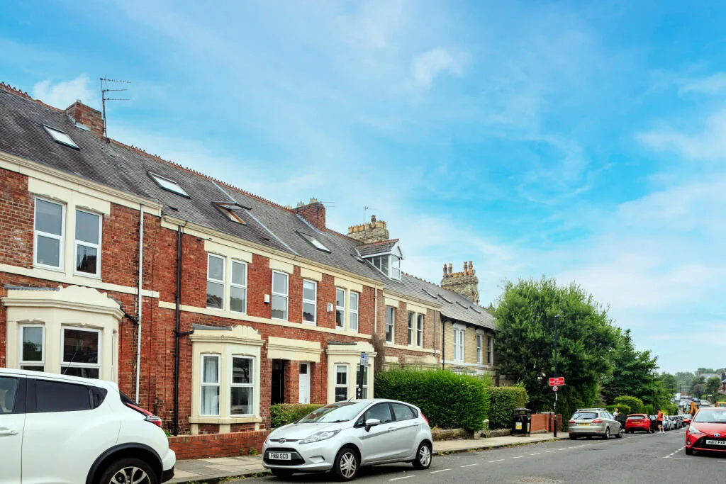 5 bedroom house for rent