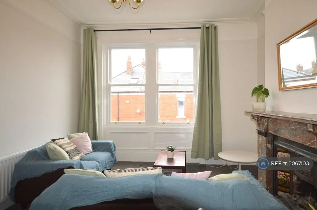4 bedroom maisonette for rent