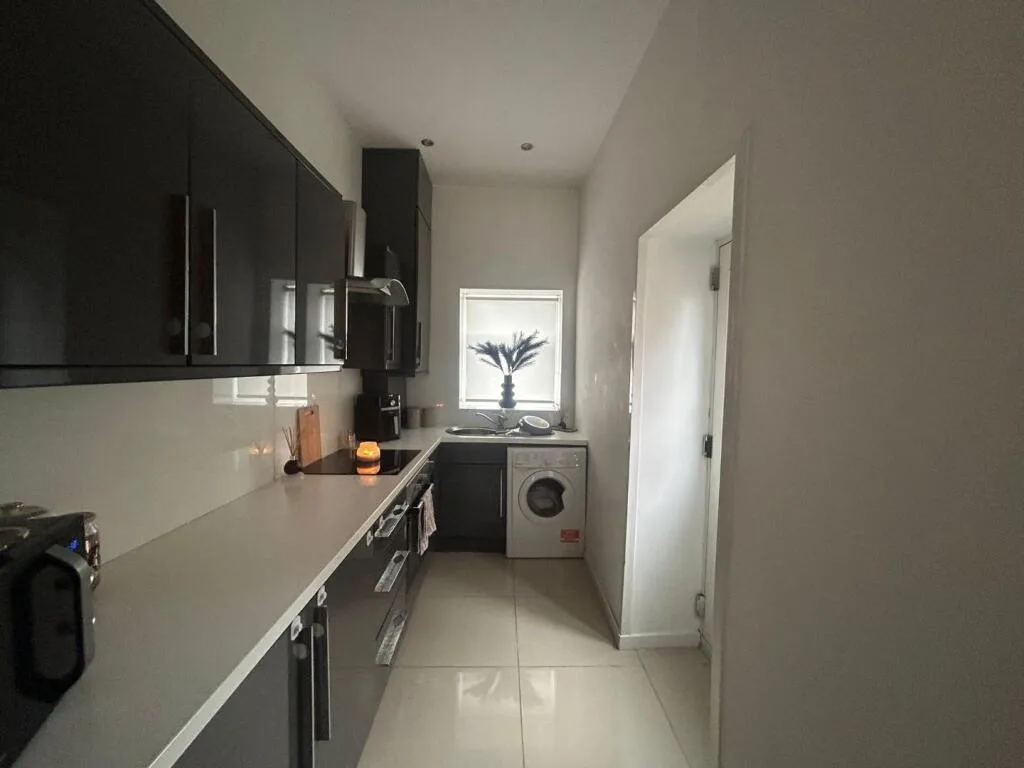 2 bedroom house for rent