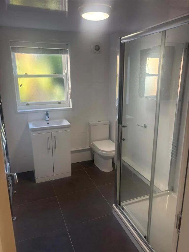 2 bedroom ground floor flat for rent