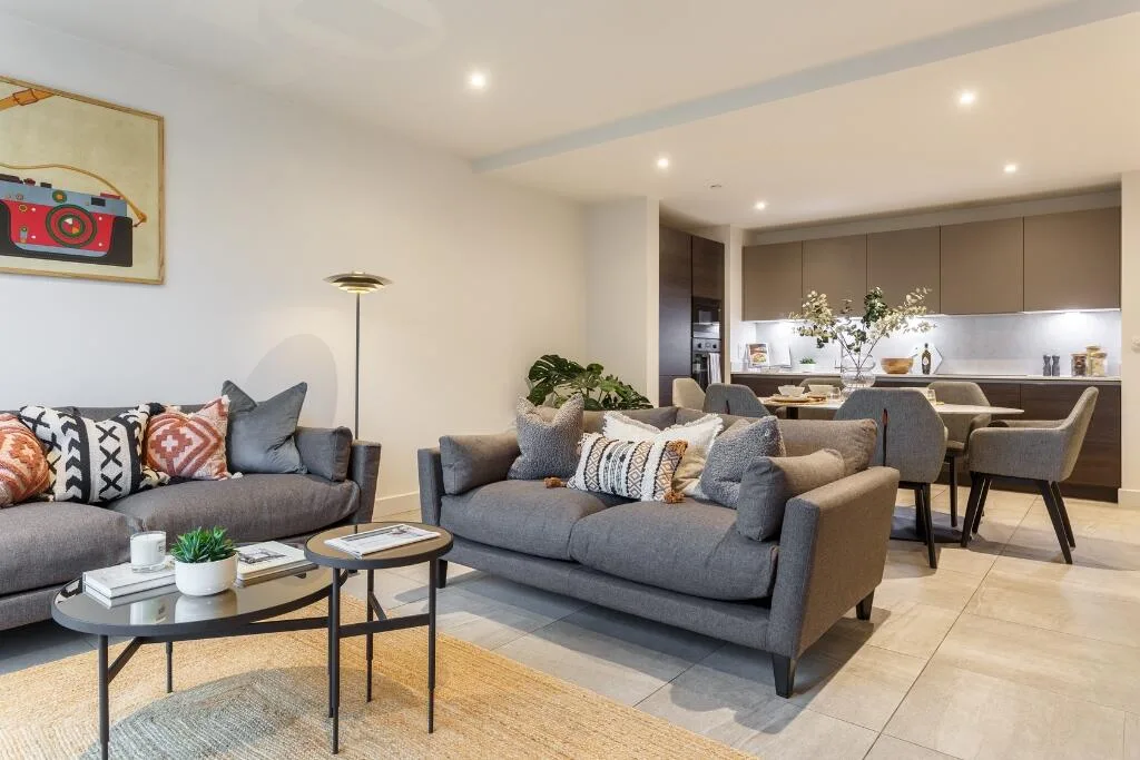 3 bedroom flat for rent