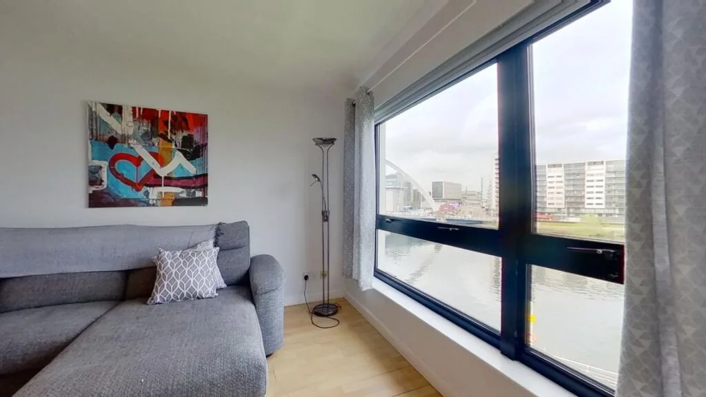 2 bedroom flat for rent