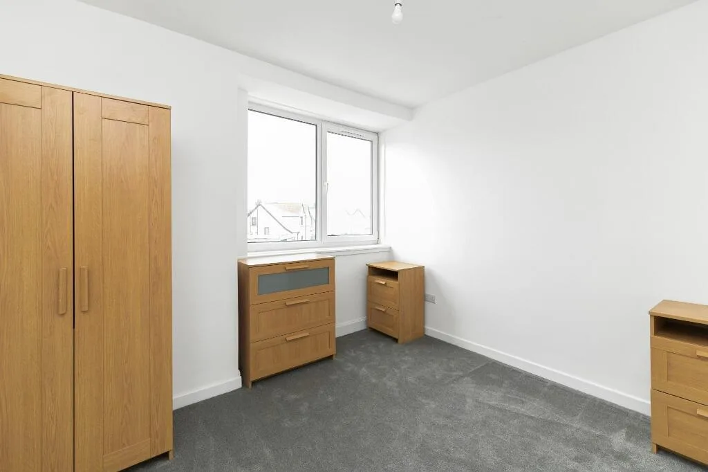 3 bedroom maisonette for rent