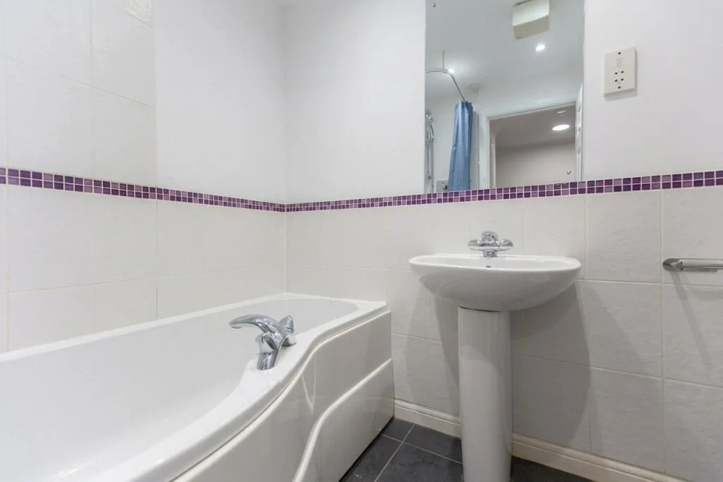 4 bedroom terraced house for rent
