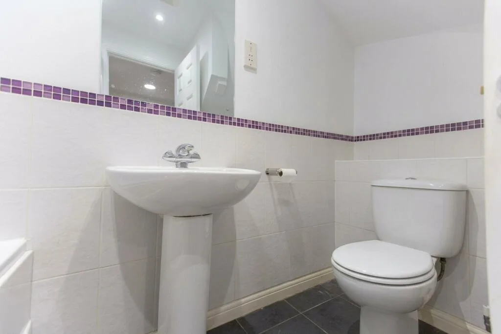 4 bedroom terraced house for rent