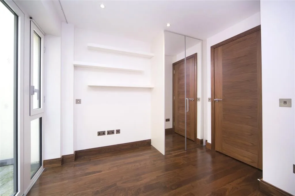 4 bedroom terraced house for rent