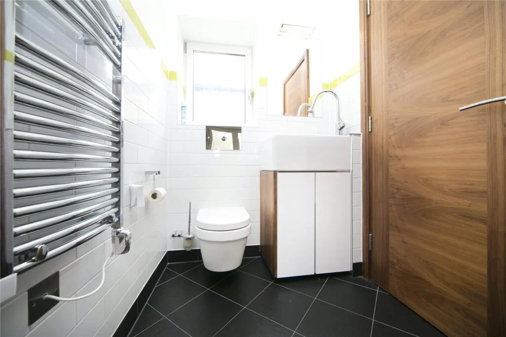 4 bedroom terraced house for rent