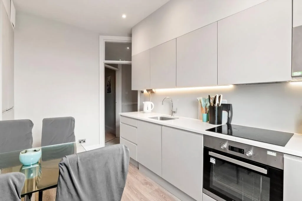 3 bedroom flat for rent