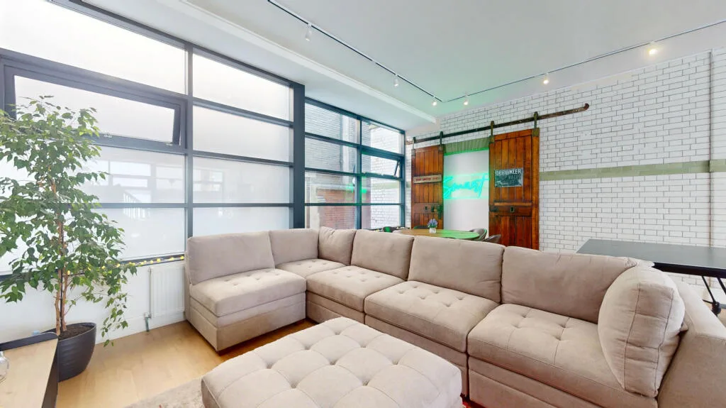 Studio flat for rent